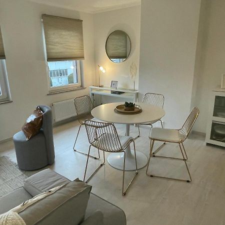 Le Relax By La Dame De Coeur - Logement Zen Urbain ナミュール エクステリア 写真