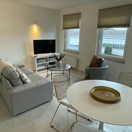 Le Relax By La Dame De Coeur - Logement Zen Urbain ナミュール エクステリア 写真